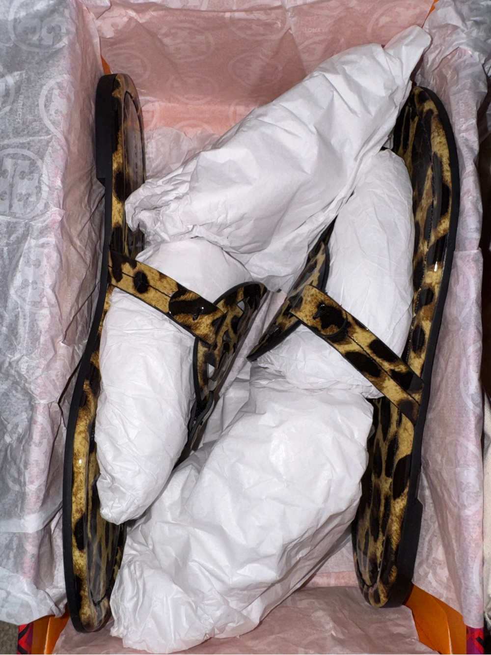 Brand new Tory Burch Leopard Print Patent leather Miller Sandals-Size 9. - Picture 4 of 10